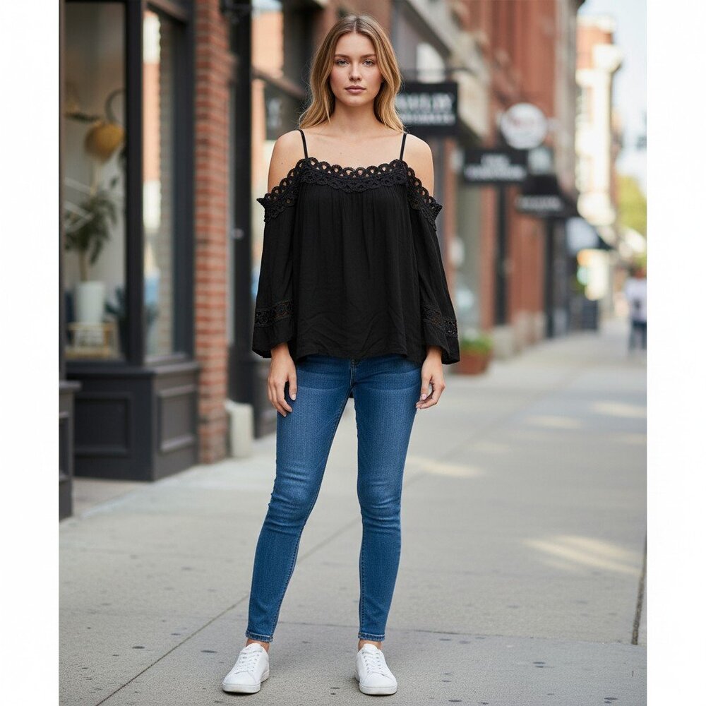 Aqua Black Cold Shoulder Blouse Lace Trim Boho Chic‎ Top Preowned XS